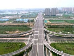 鄭州：中牟縣廣惠街穿越隴海鐵路立交橋工程全線貫通！