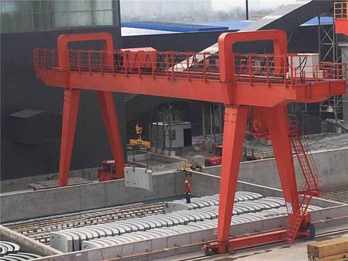 營(yíng)口起重機(jī)大石橋市天力起重機(jī)門(mén)式、橋起重機(jī)專(zhuān)業(yè)生產(chǎn)安裝維修